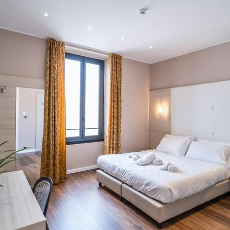 Hotel Globo Suite-Correnti Hotels Sanremo Luaran gambar