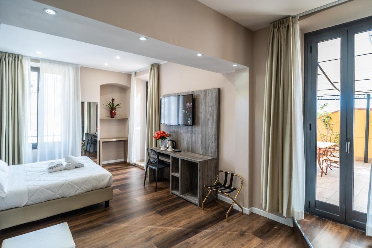 Hotel Globo Suite-Correnti Hotels Sanremo Luaran gambar