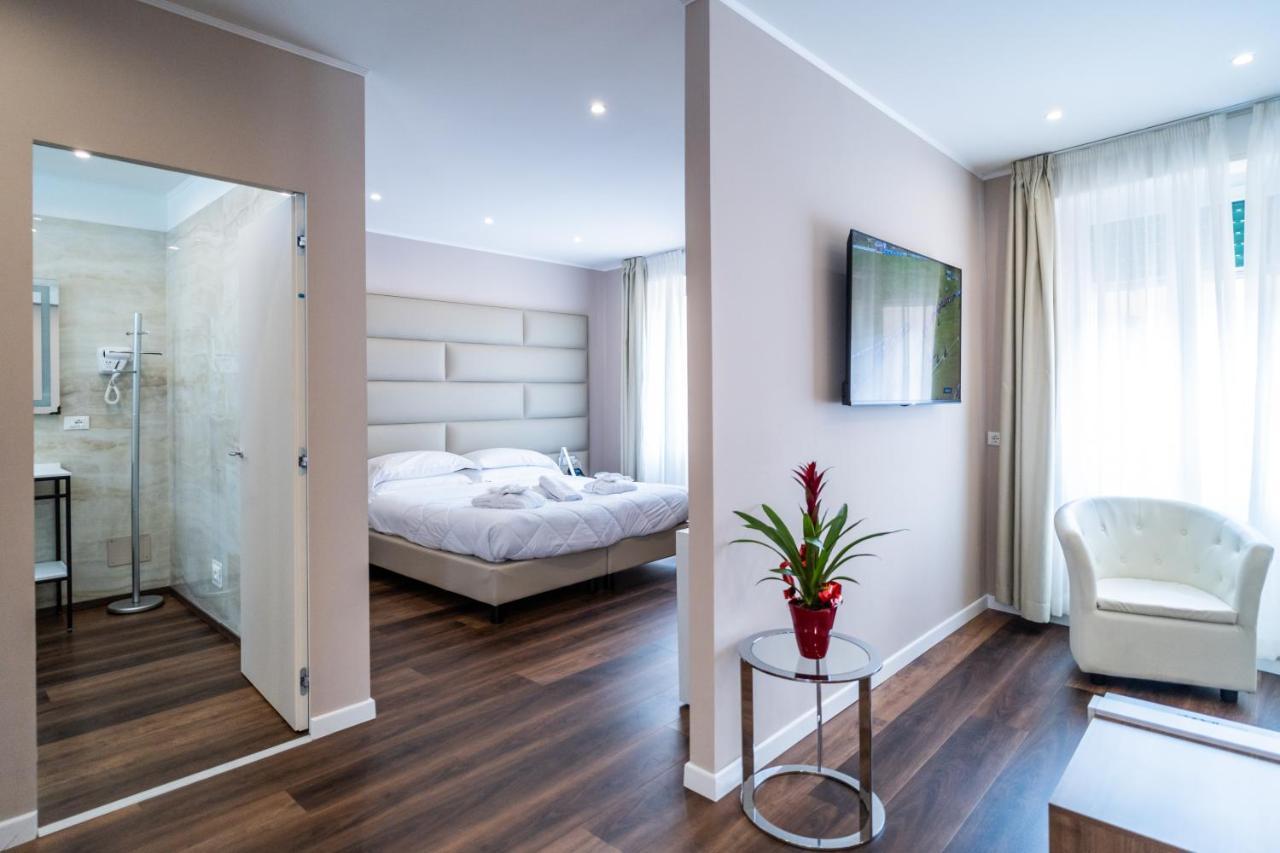 Hotel Globo Suite-Correnti Hotels Sanremo Luaran gambar